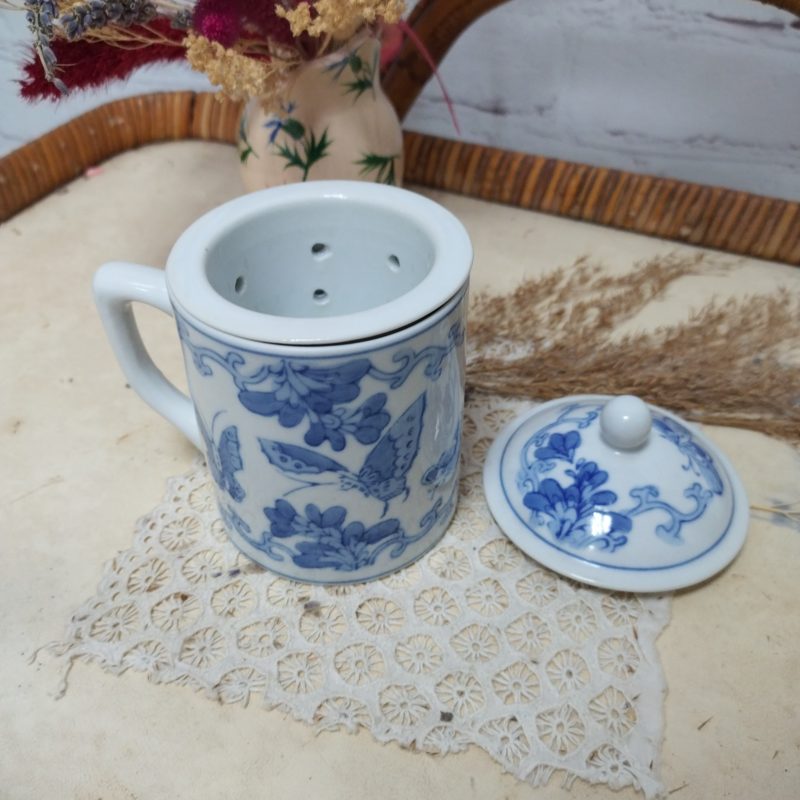 Tasse à thé avec infuseur intégré porcelaine Chine - Ressourcerie Histoires  Sans Fin