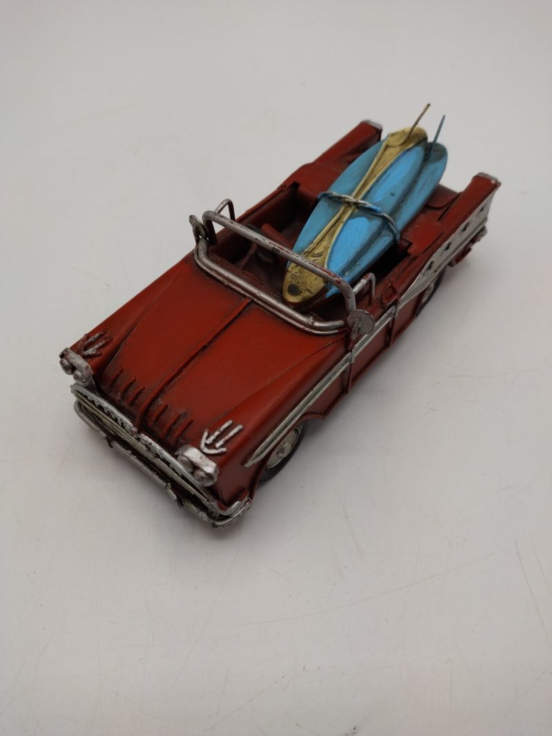Réplique voiture miniature de collection décapotable et planches de surf – Image 3