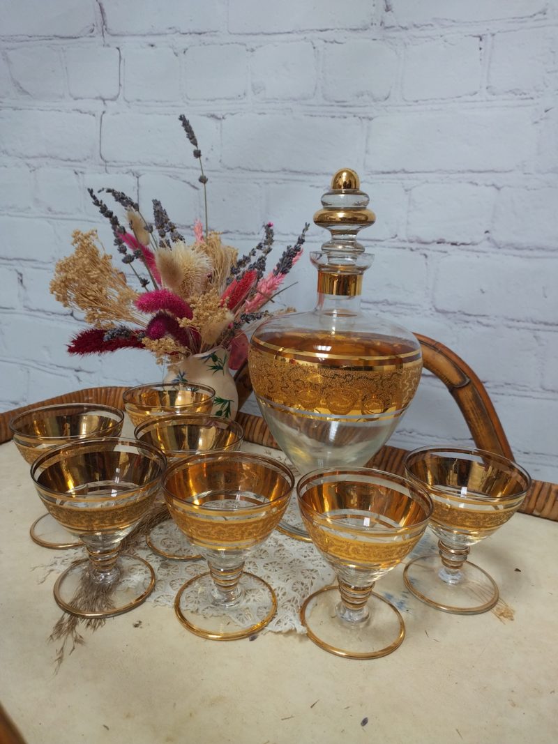 service alcool cognac vintage verre ivre carafe doré (1)