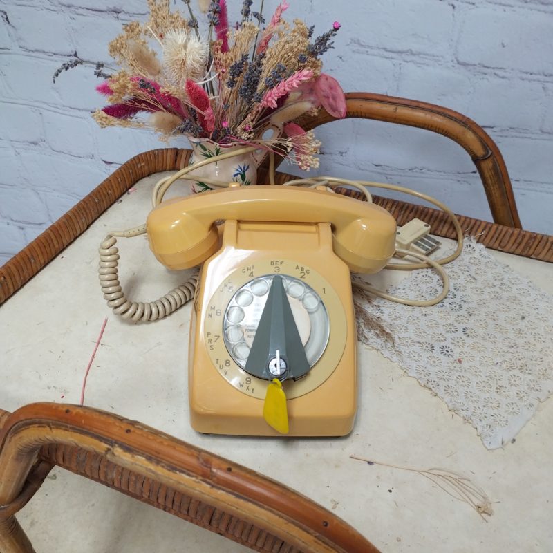 telephone-cadran-vintage-ptt-poste-clef