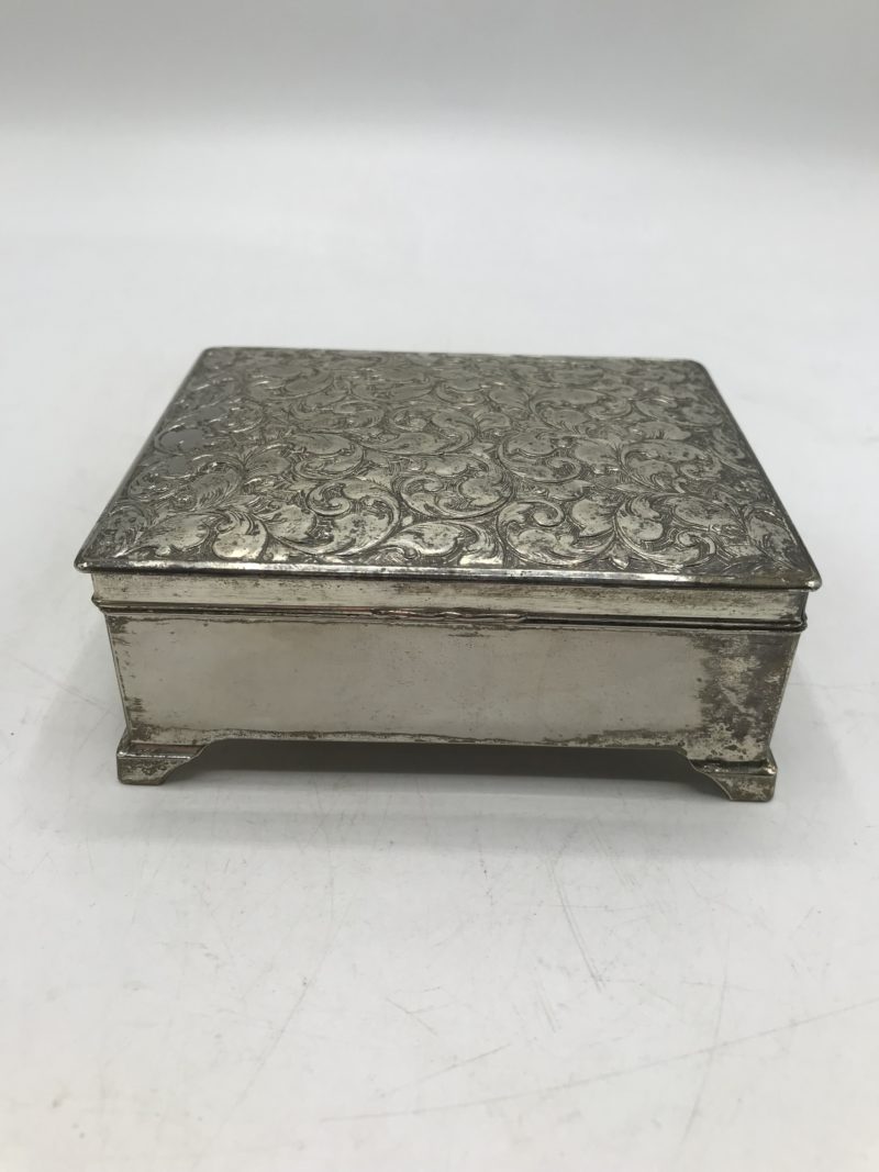 Lot de 2 Boites à bijoux en métal argenté – Image 10