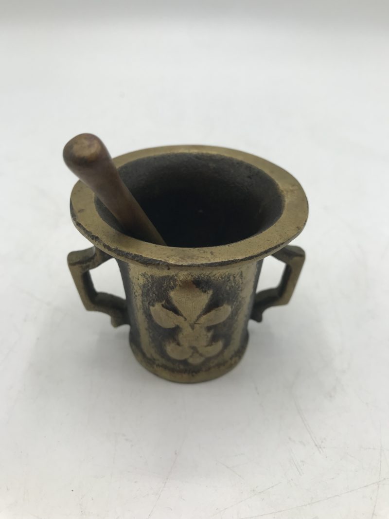 Ensemble de 2 petits mortiers d'apothicaire en bronze – Image 6