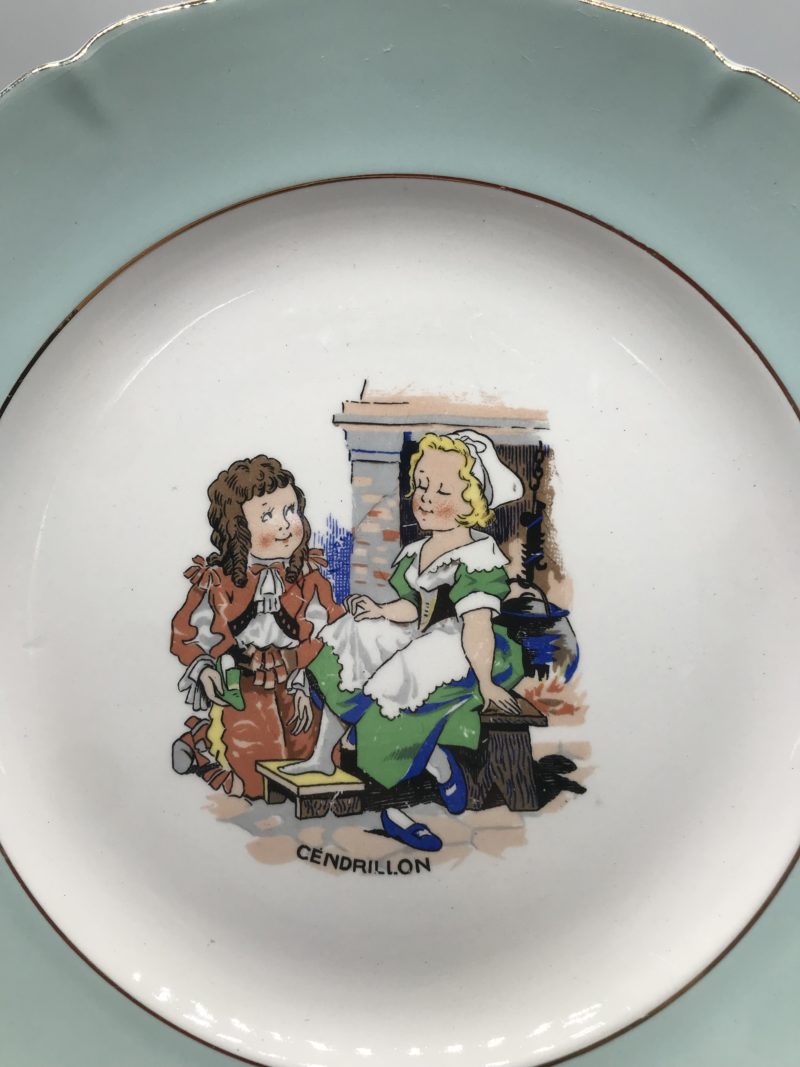 Service 12 assiettes et 1 plat de service St Amand 1930 – Image 6