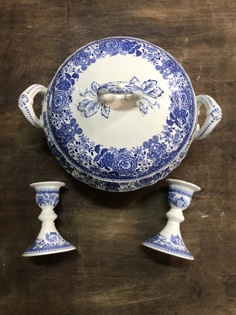 bougeoirs et soupière Villeroy et Boch