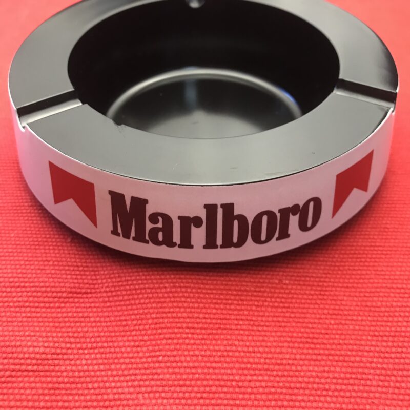 cendrier Marlboro P87