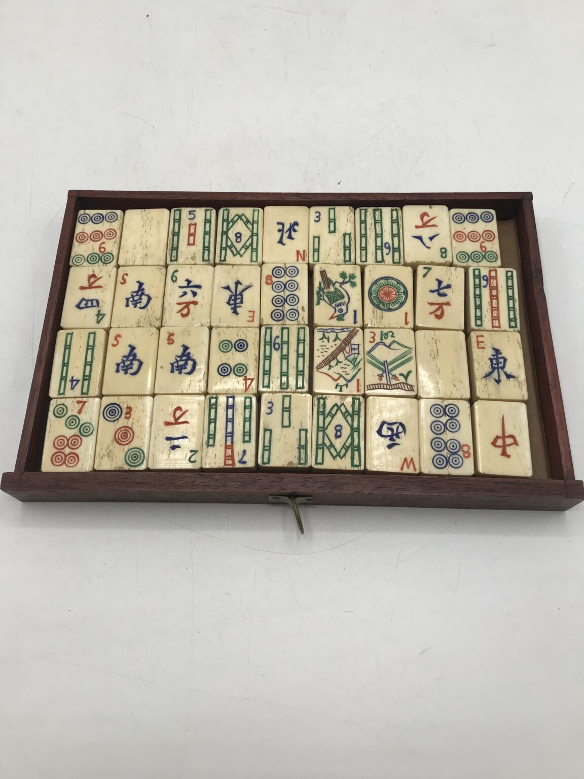 Jeu De Mahjong Chinois Ancien En Os Et Bambou, Coffret En Bois Complet37096