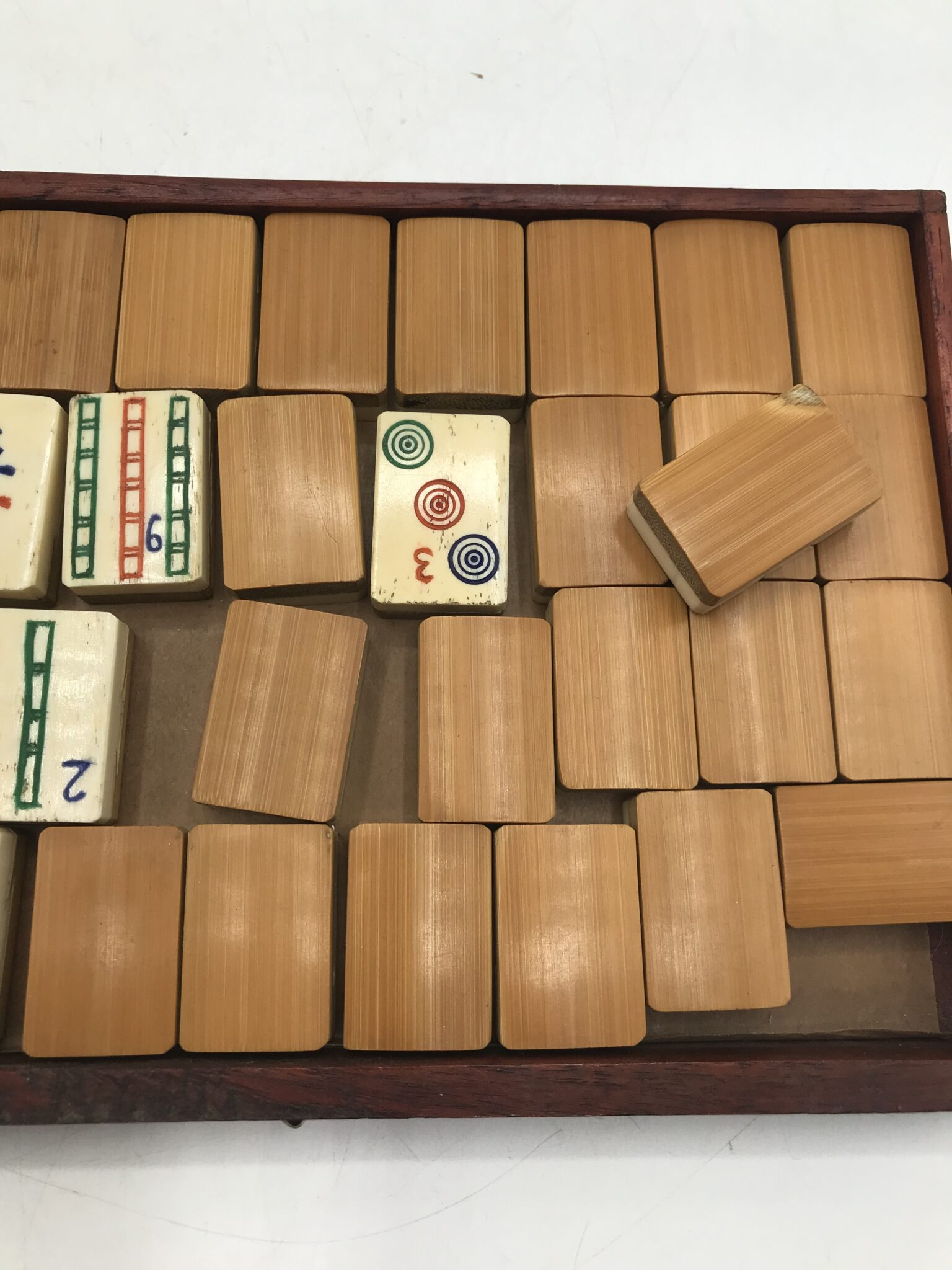 coffret avec jeu de mahjong - Boîtes, Coffrets