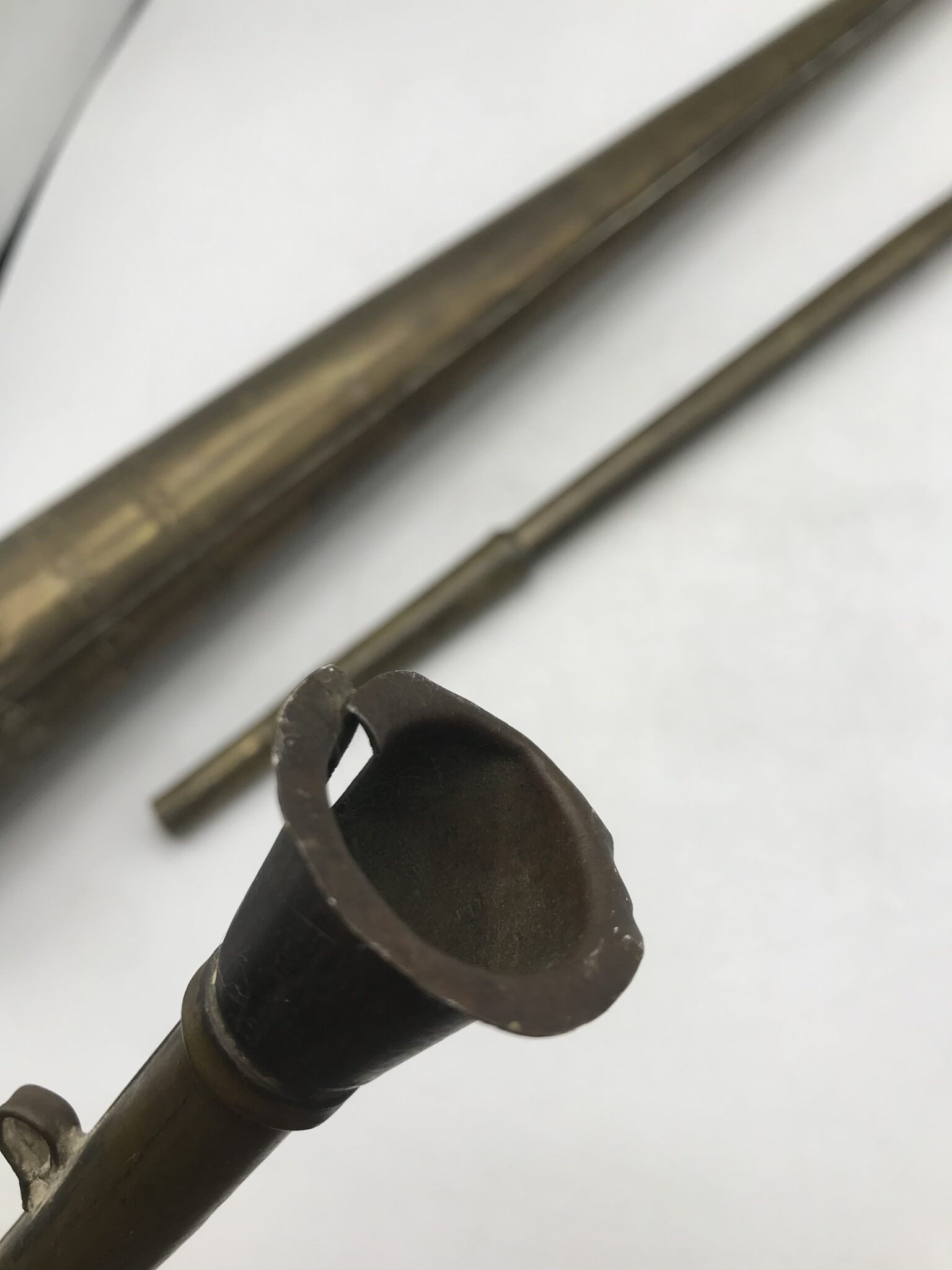 Trompette de chasse au renard en laiton antique, instrument de