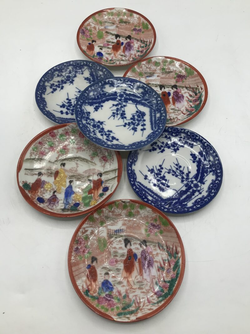 Ensemble de 7 petites assiettes Made in Japan – Image 9