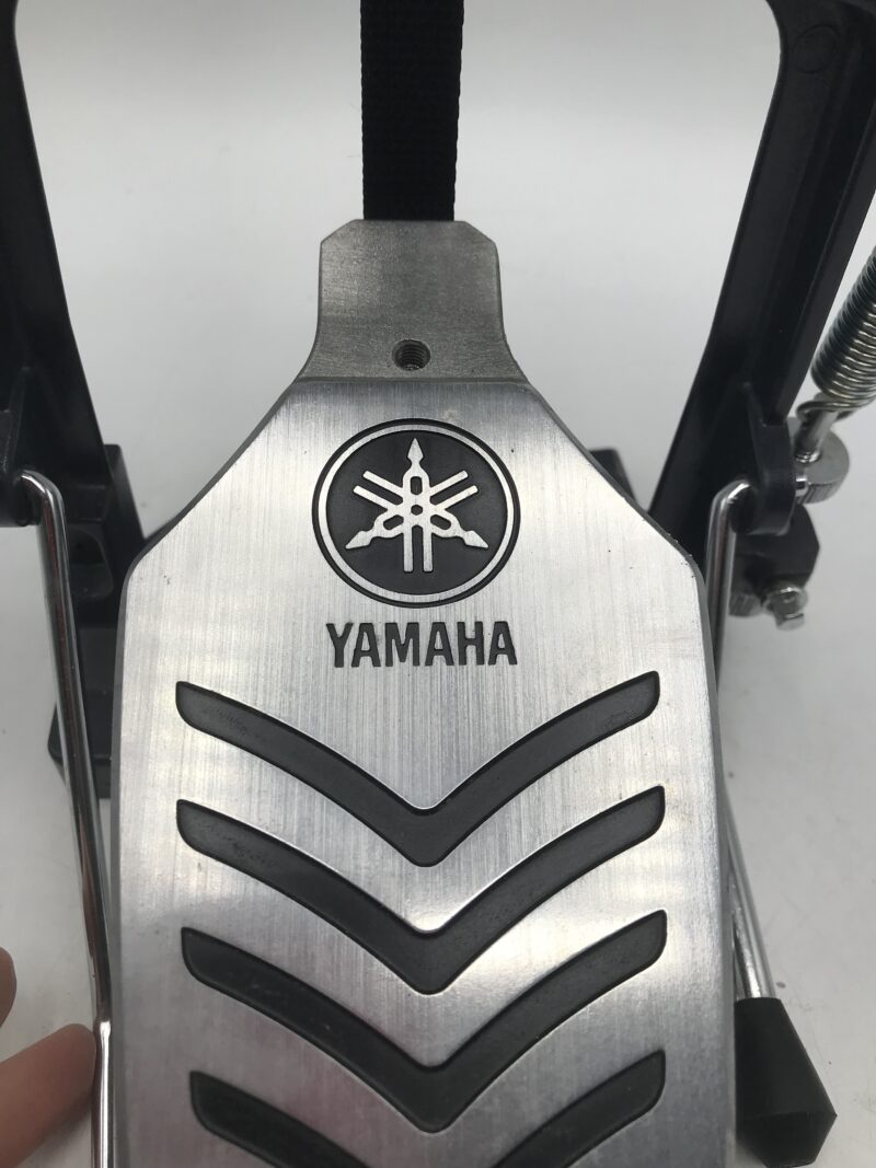 Pédale grosse caisse Yamaha FP 8110