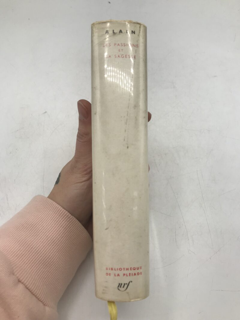 Livre de la Bibliothèque de la Pléiade Alain Les passions et la sagesse – Image 3