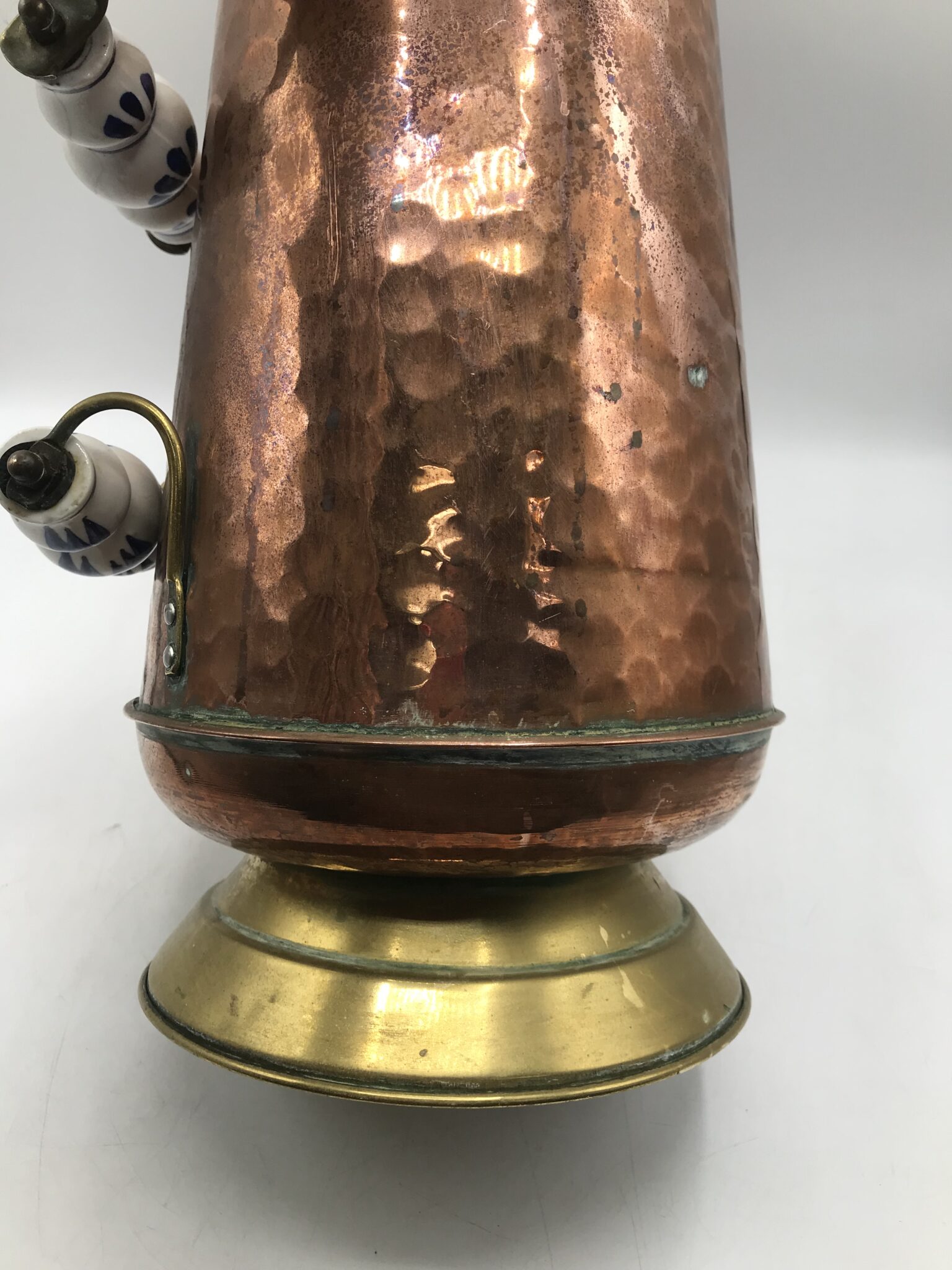 Grand scuttle à charbon en cuivre antique fabriqué
