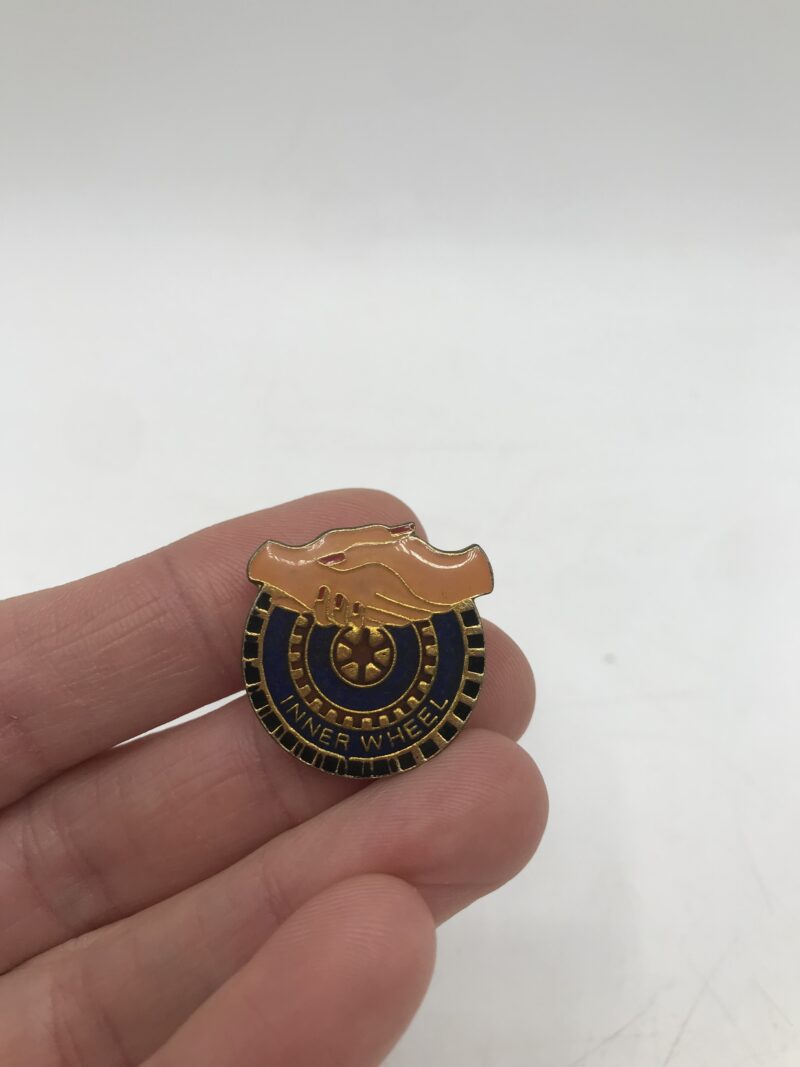 Collection de 4 pin's Inner Wheel – Image 3
