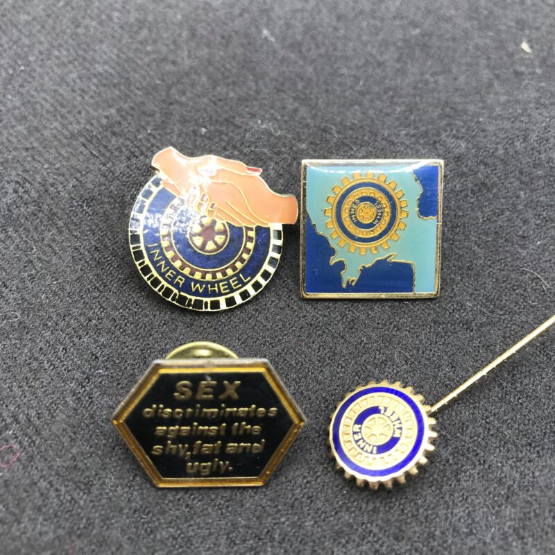 Collection de 4 pin's Inner Wheel