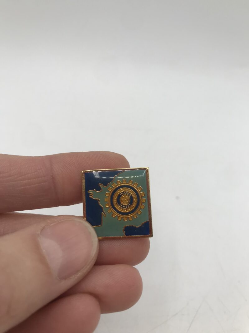 Collection de 4 pin's Inner Wheel – Image 4
