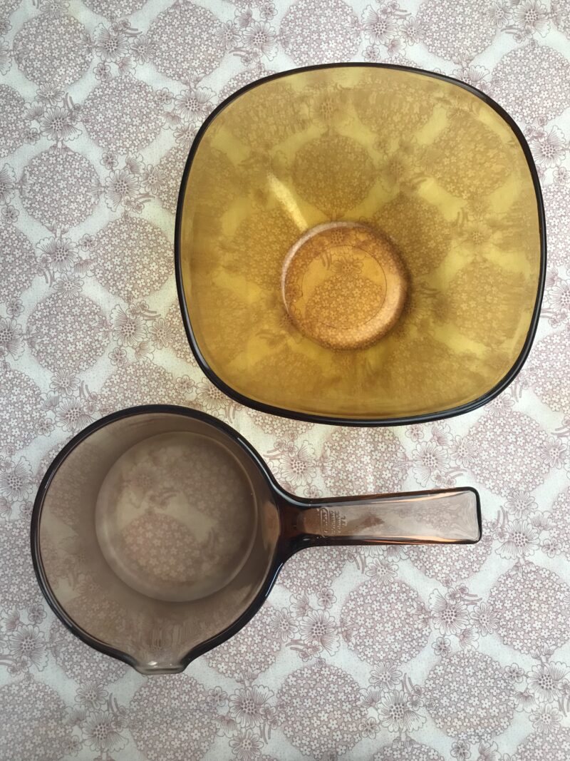 Lot de 2 pièces en verre vintage