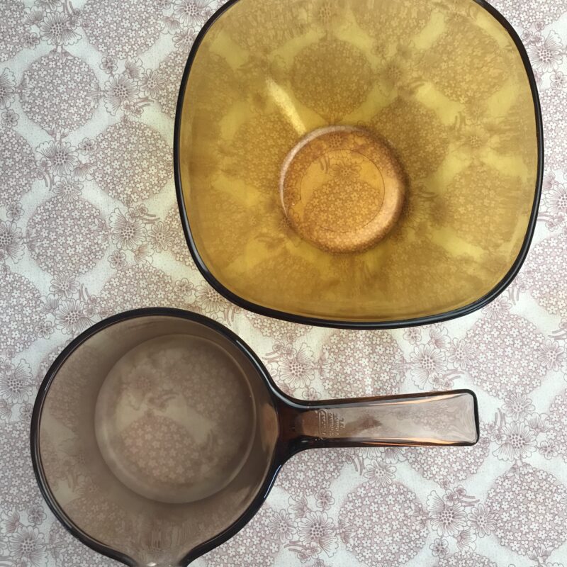 Lot de 2 pièces en verre vintage