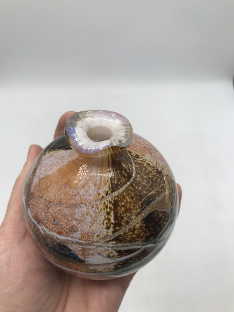 Petit vase soliflore signé Michèle Luzoro 1992 – Image 4