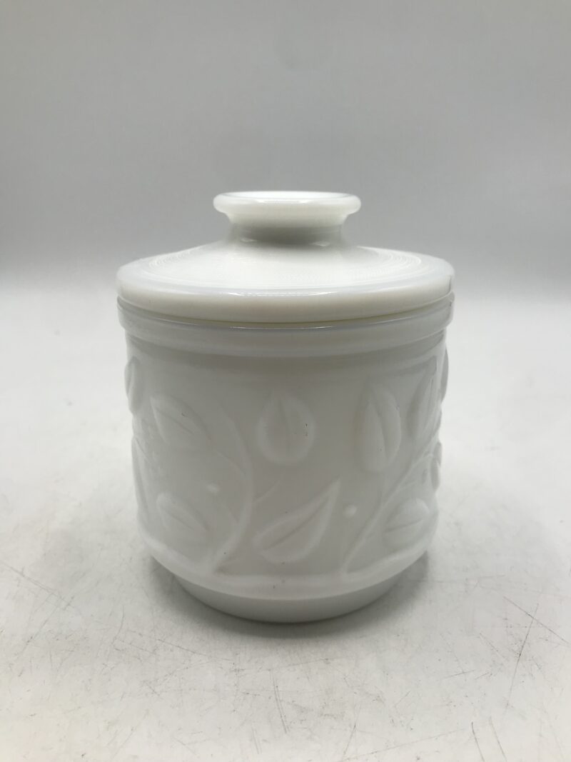 Pot blanc en opaline – Image 5