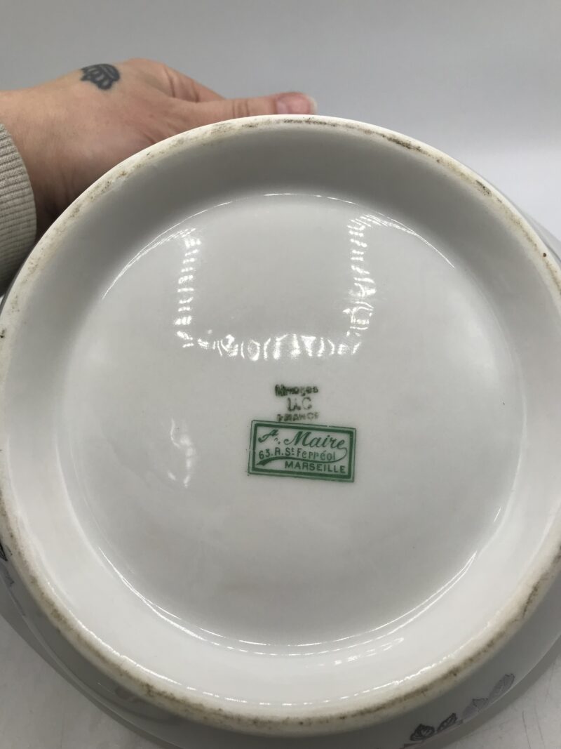Duo de soupière Porcelaine de Limoges "A.Maire" Marseille – Image 8
