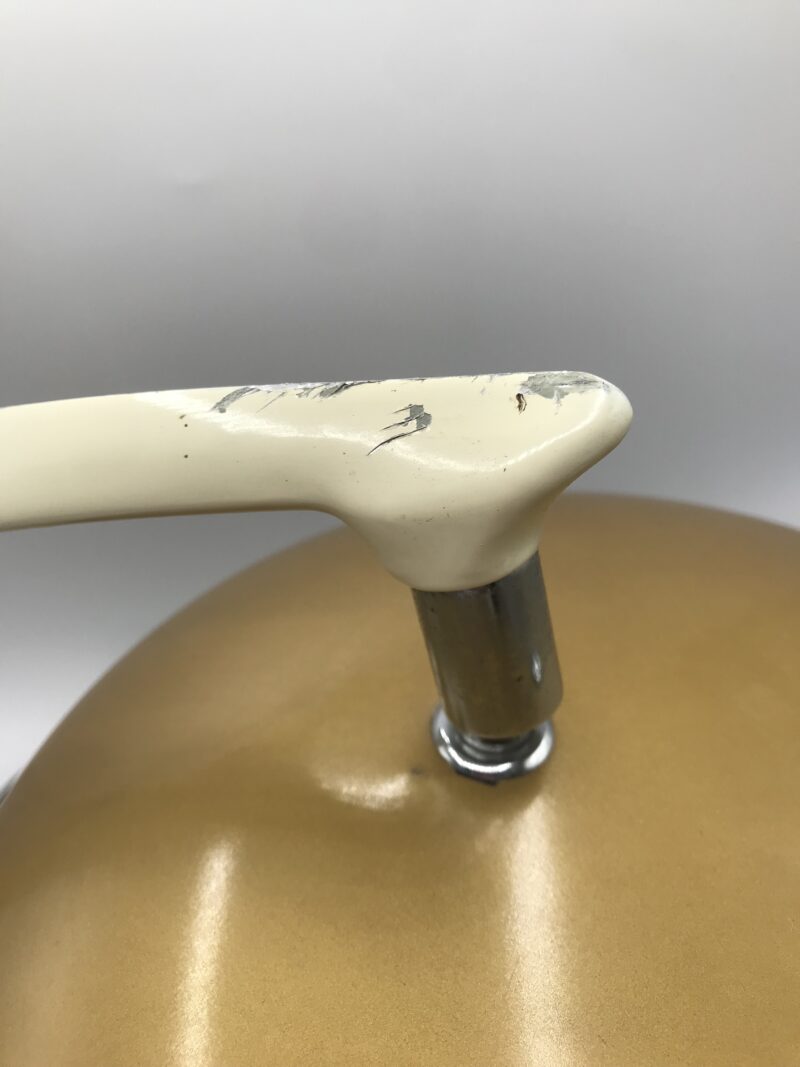 Lampe Boomerang dorée FASE années 60 – Image 6
