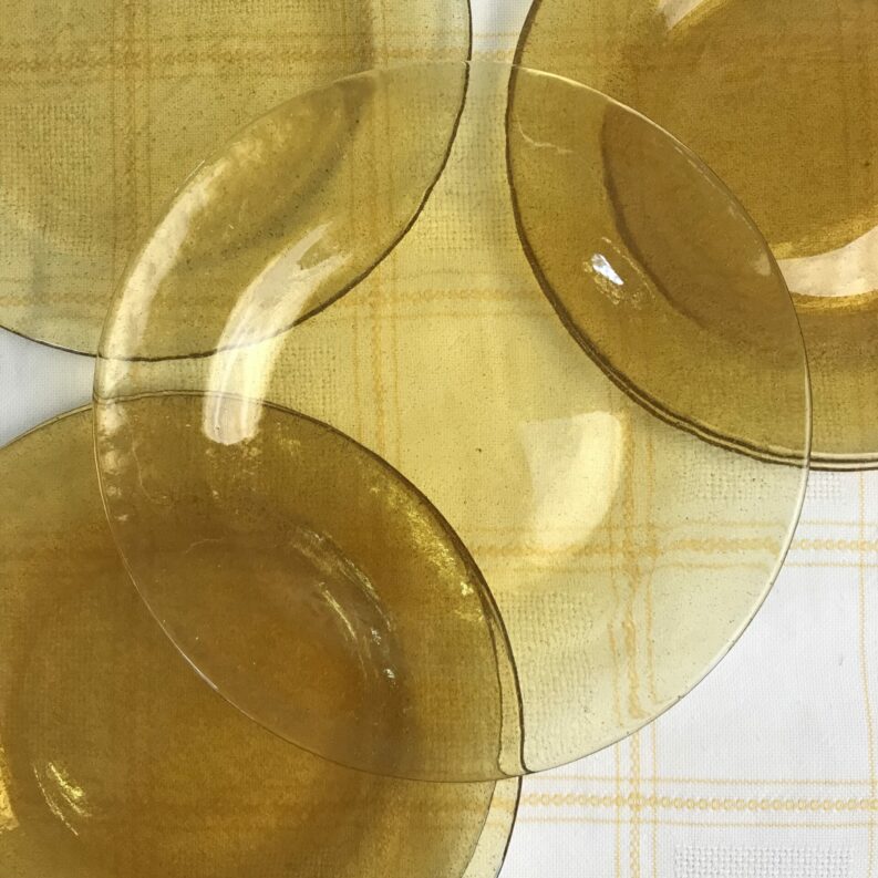 assiettes à dessert verre bullé ambré