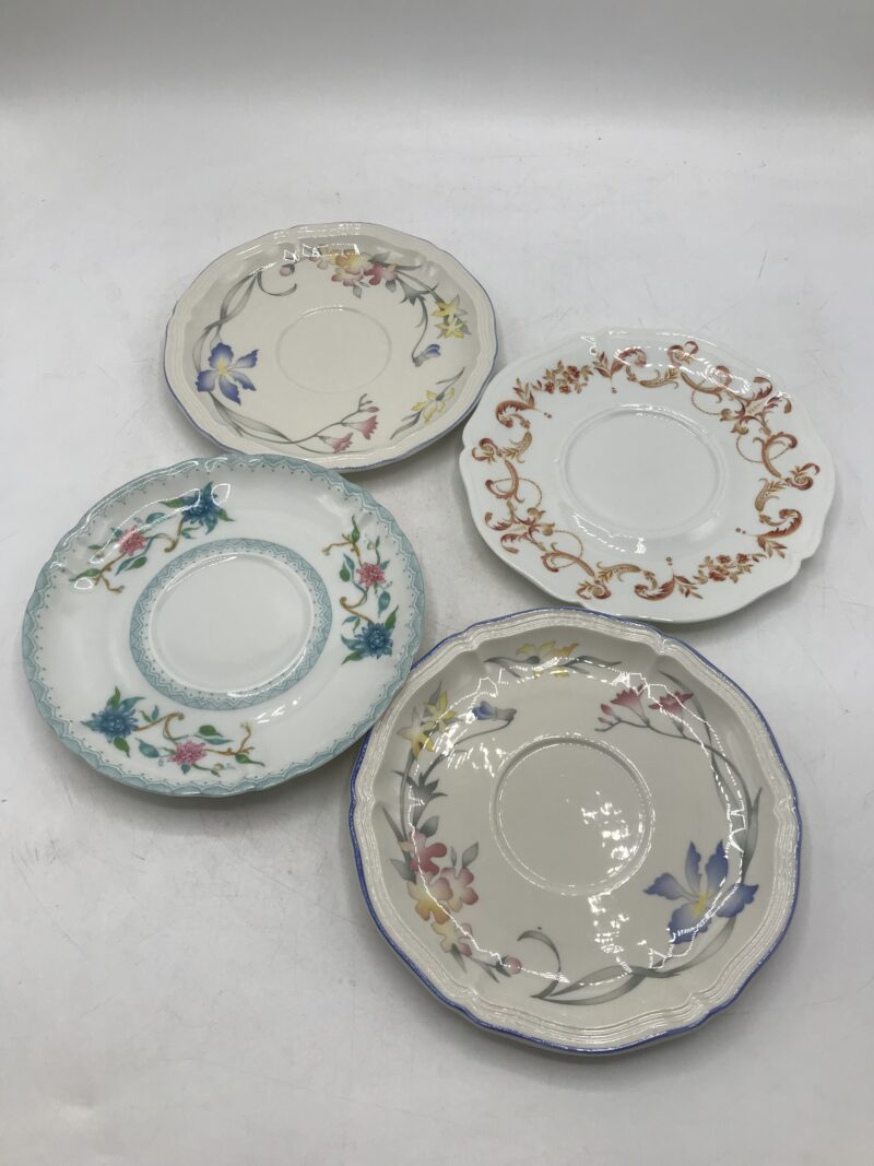 Lot de petites assiettes Villeroy et porcelaine Limoges