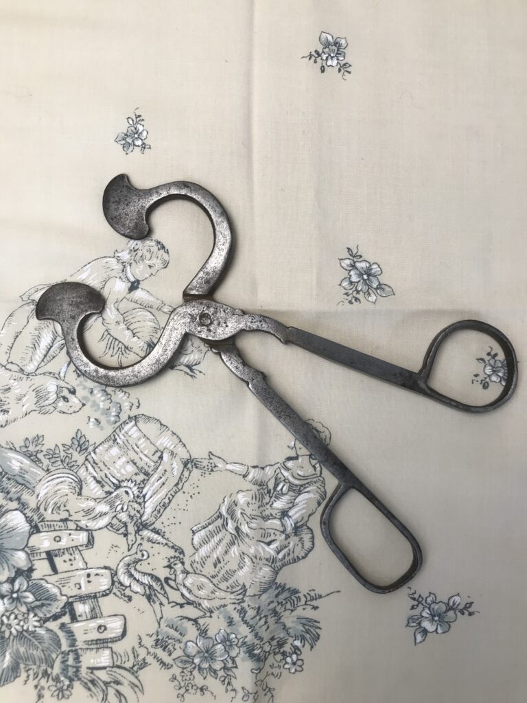 Ancienne Pince à Sucre Argentée - Longueur 12,5 Cm - Métal - Cuisine