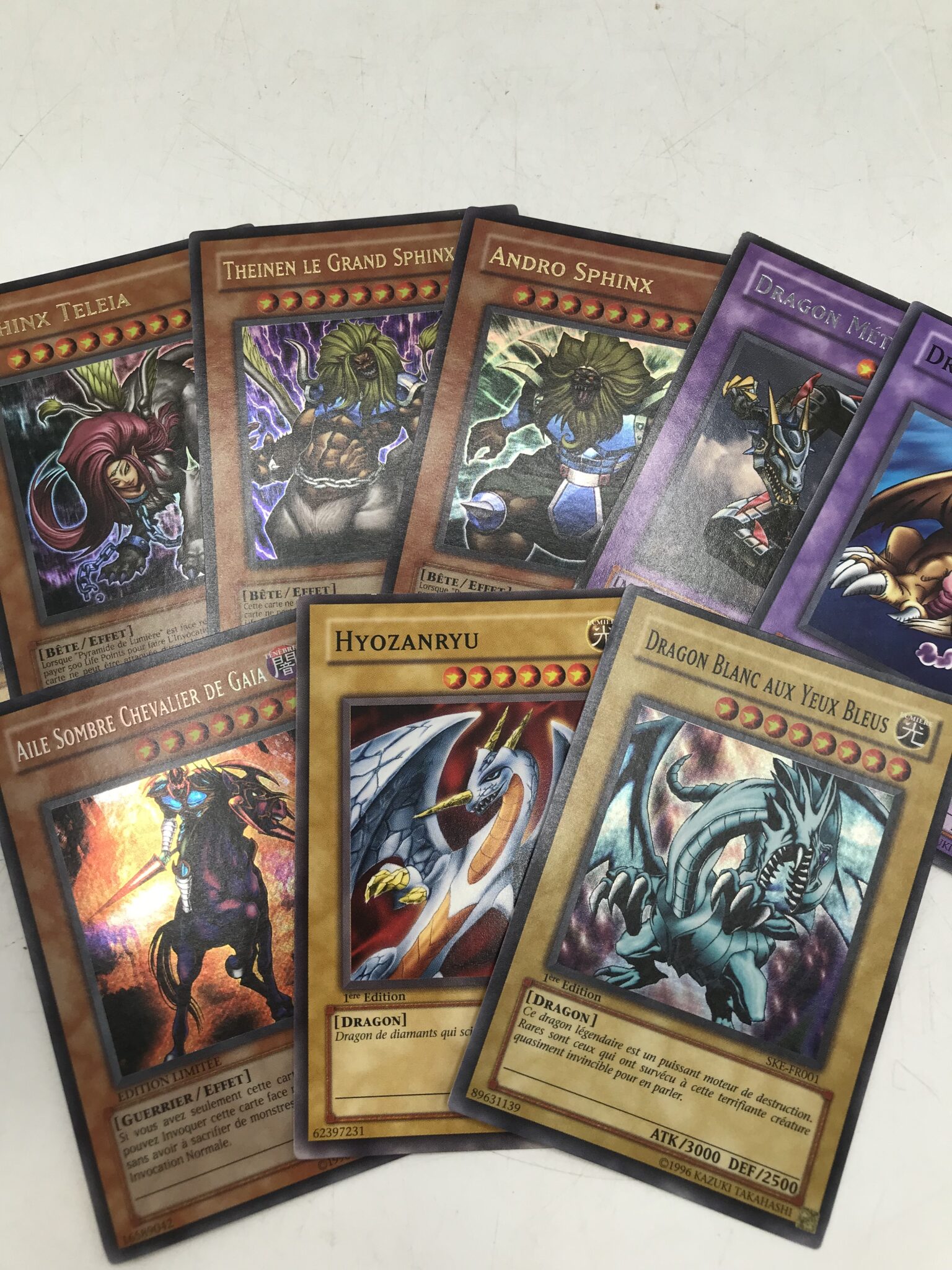 lot-de-650-cartes-yu-gi-oh-ressourcerie-histoires-sans-fin