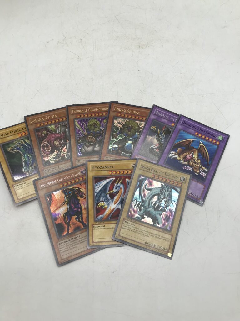 Yu-Gi-Oh! 50 Card Lot + Bonus: 2 Rare/Holo Cards (100% French, No Duplicates)