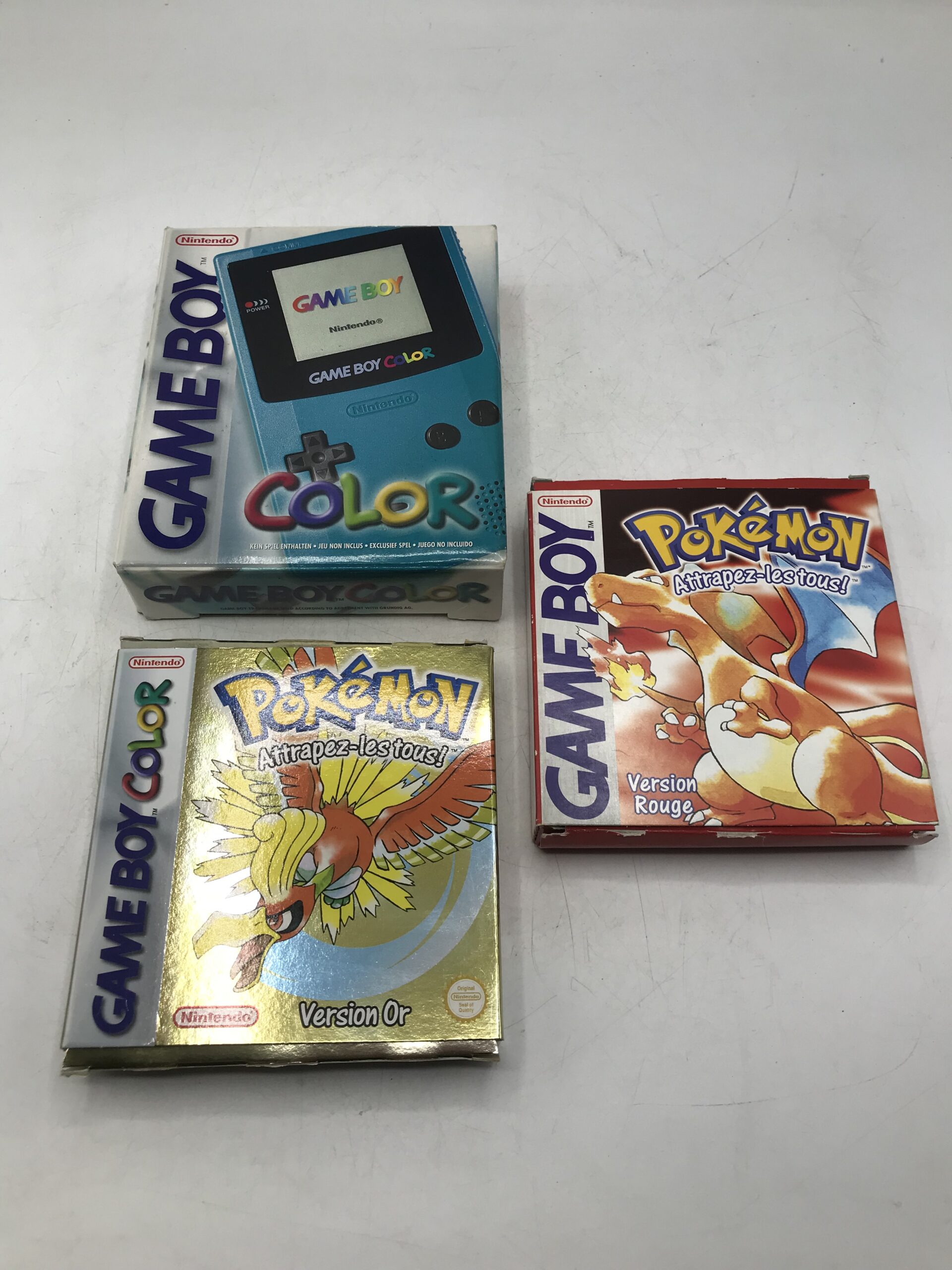 Lot Game boy colors+2 jeux - Ressourcerie Histoires Sans Fin