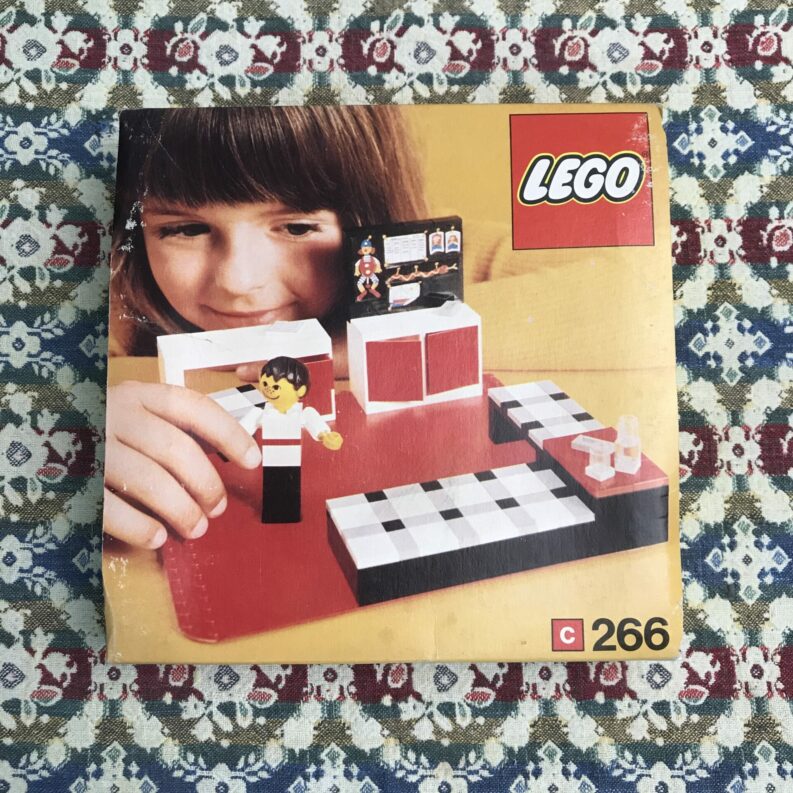 boite lego vintage