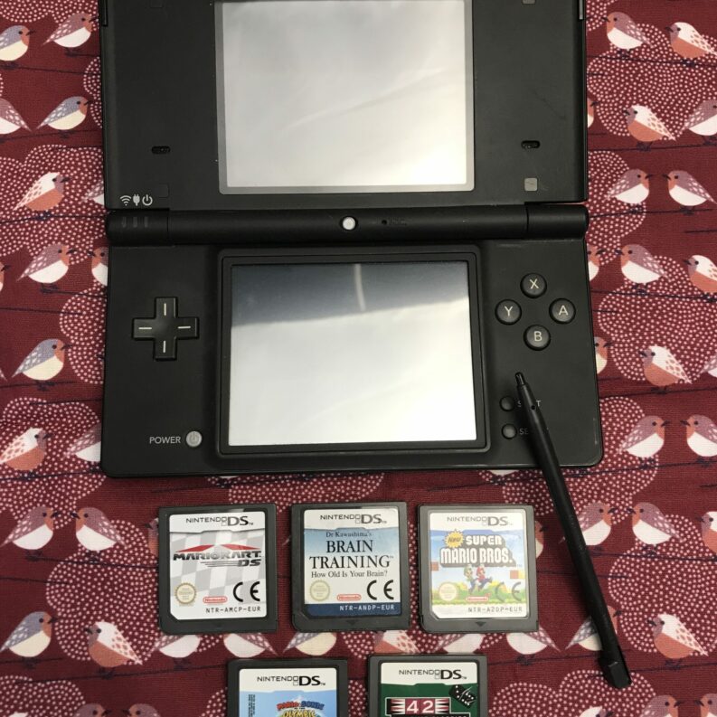console DSI