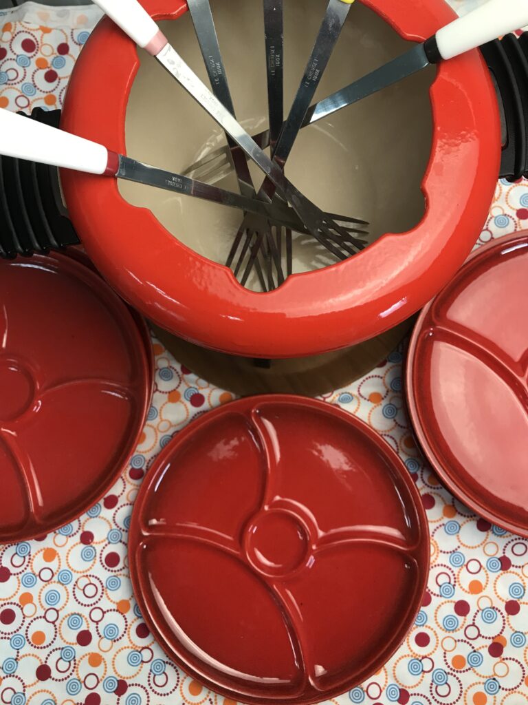 Service à fondue Le Creuset neuf - Arts de la table