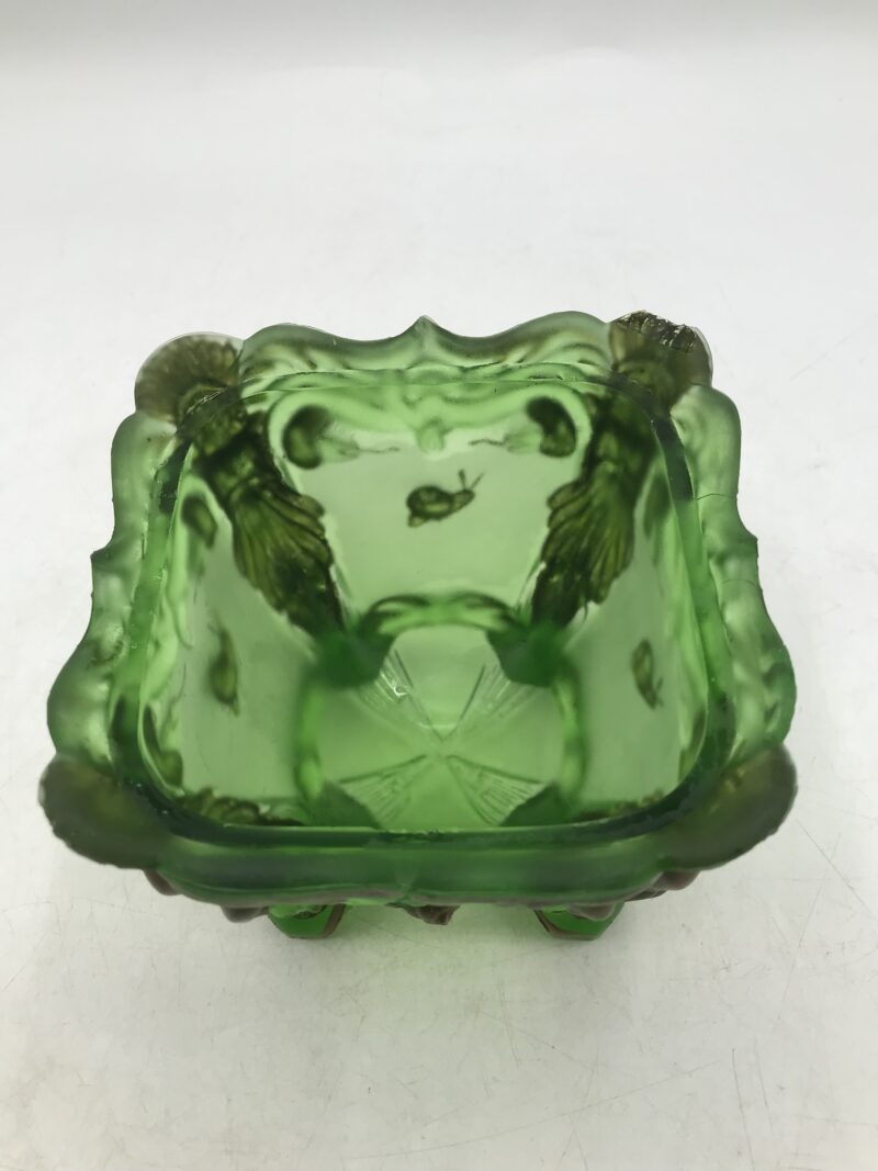 Bonbonnière décors dorés en verre art nouveau – Image 8
