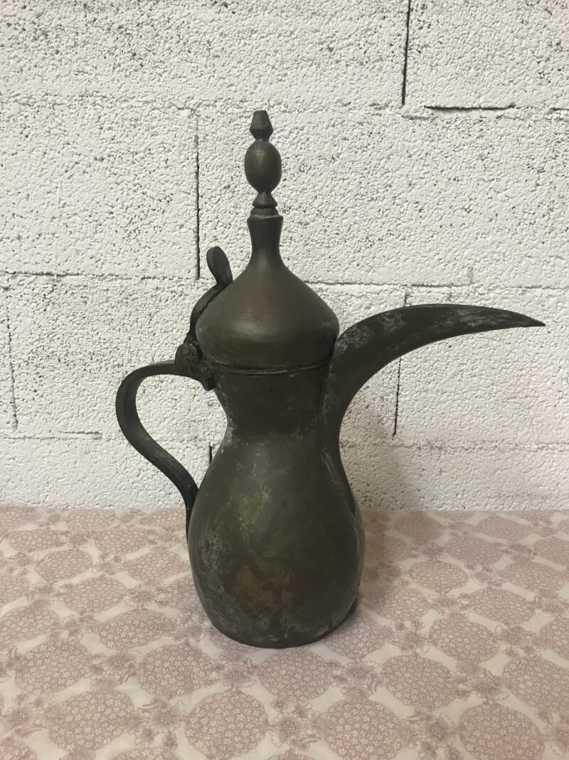 cafetière en laiton Bédouin Dallah