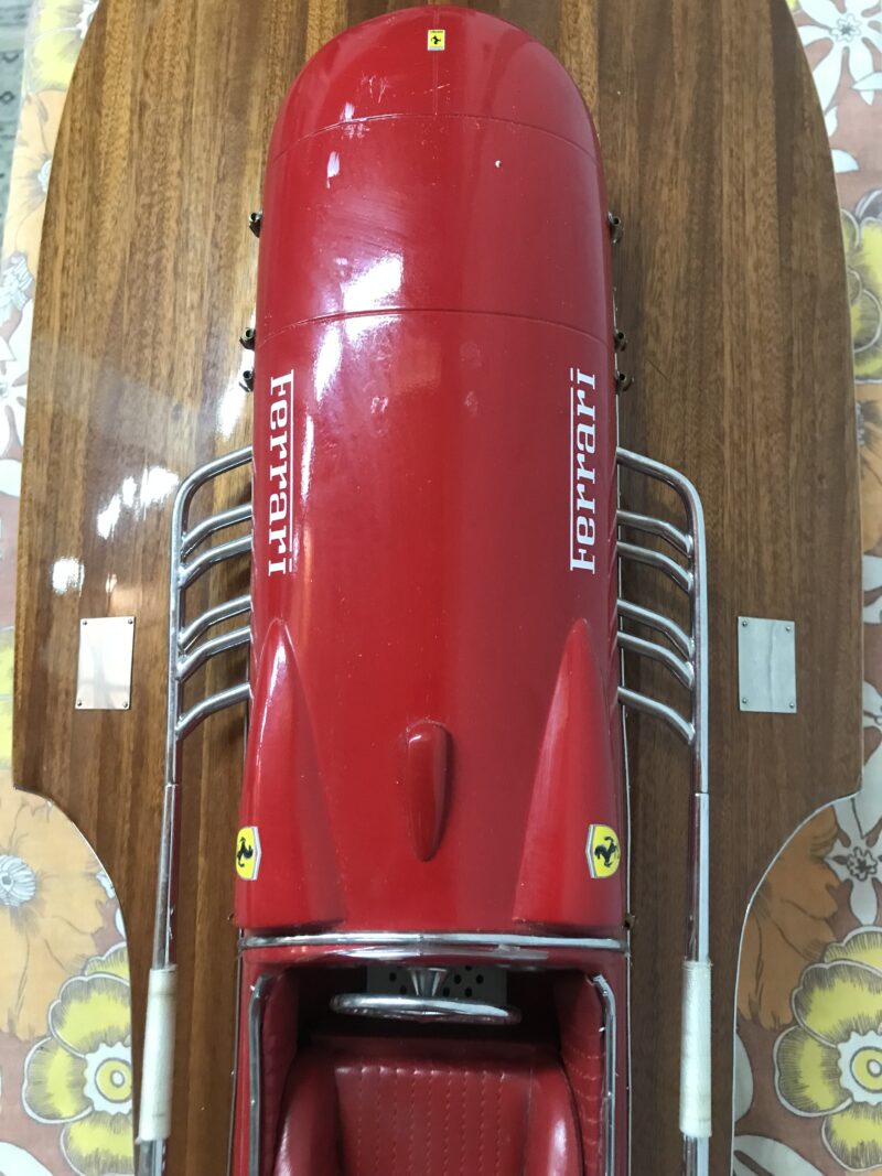 maquette AMATI ARNO XI Ferrari
