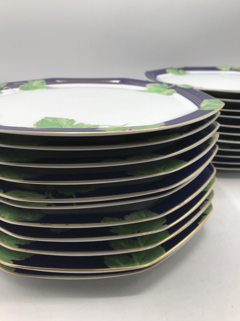 Service 22 assiettes Limoges "Jardin d'hiver" – Image 8