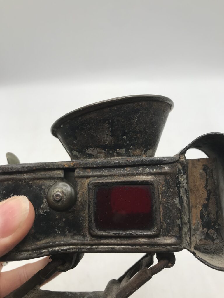 PIN'S PUBICITAIRE ANCIEN croix de lorraine militaria de gaulle EUR 3,00