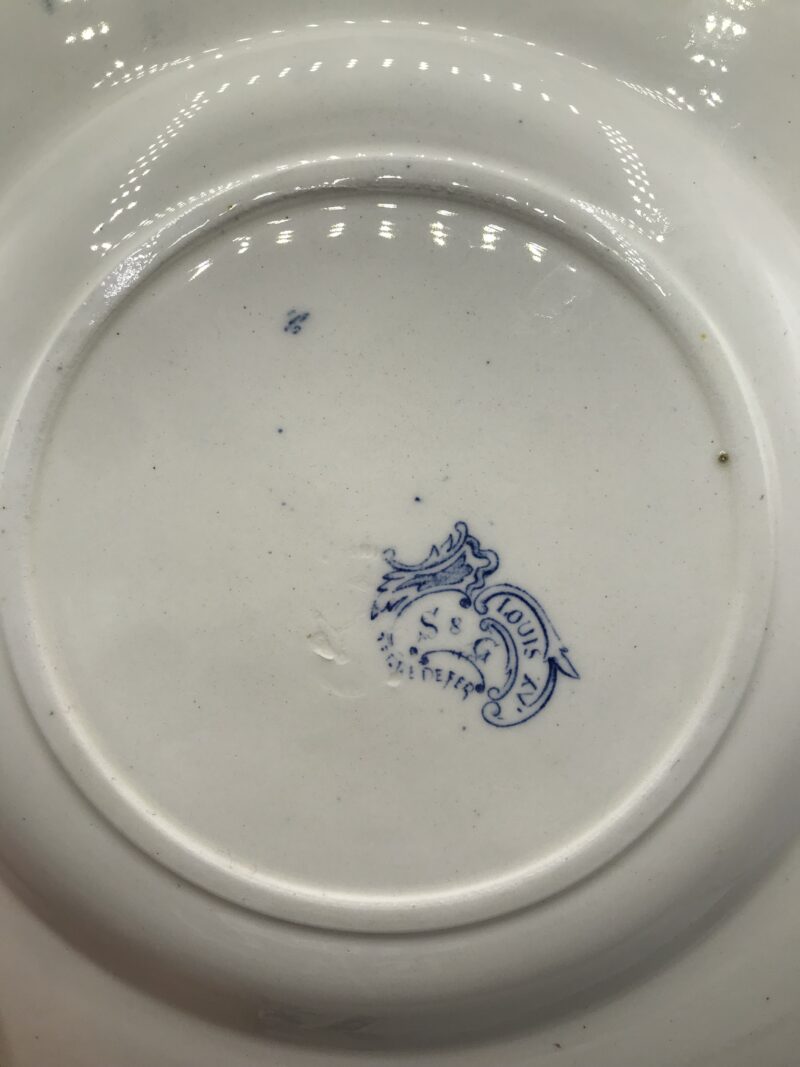 Lot de 5 assiettes Terre de fer "Louis XV" – Image 3