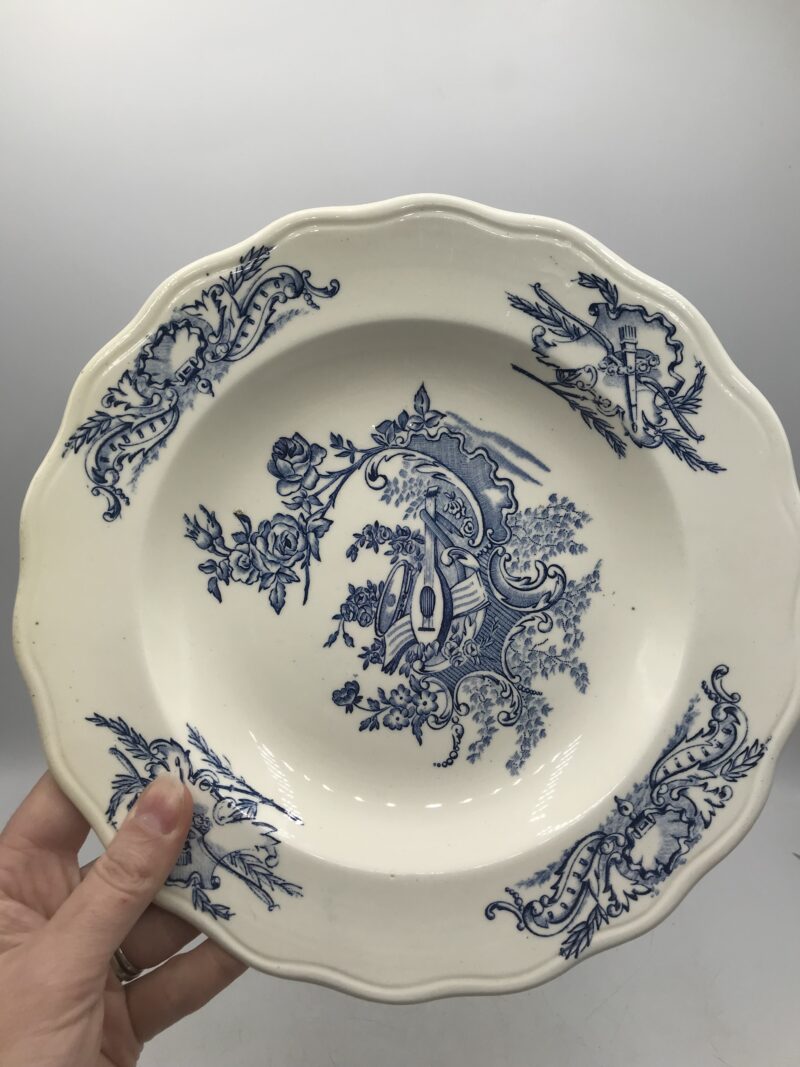 Lot de 5 assiettes Terre de fer "Louis XV" – Image 4
