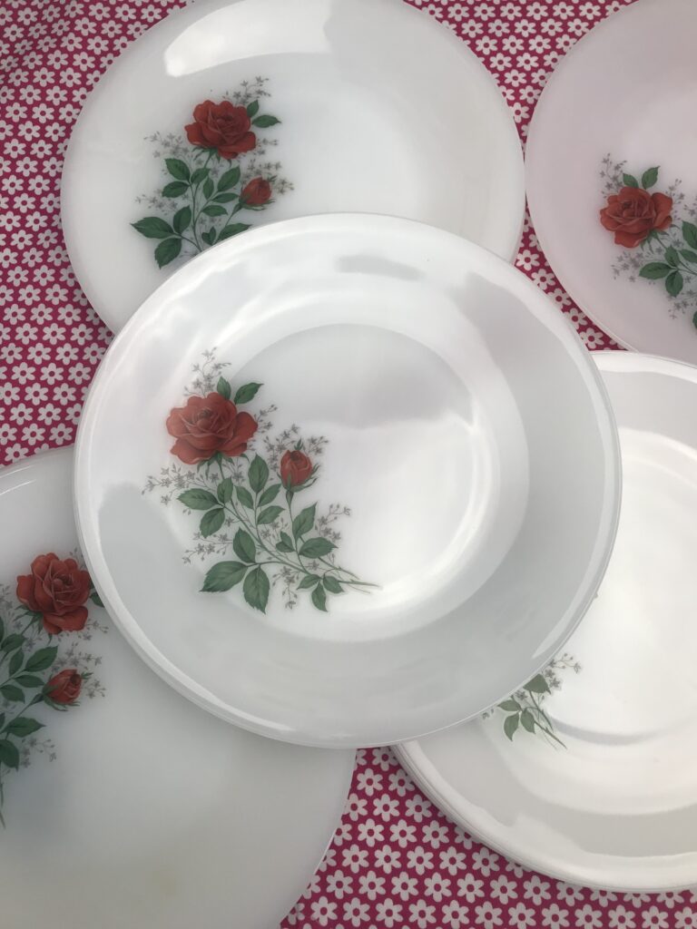 12 assiettes à dessert Arcopal