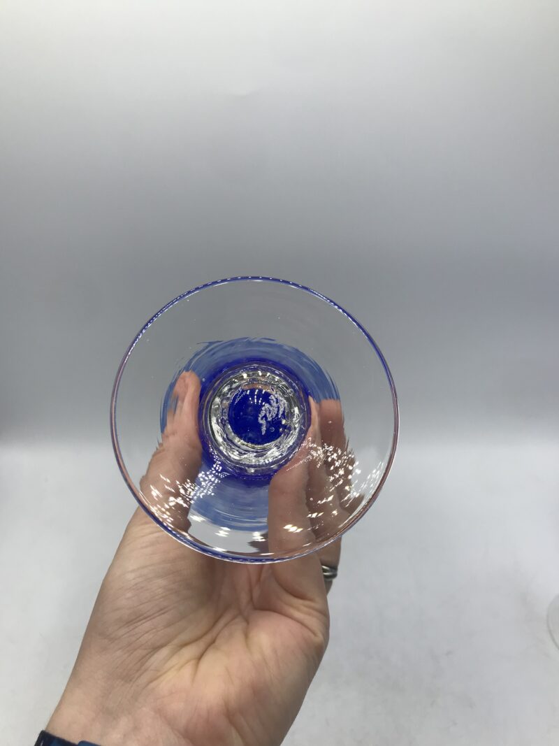 Lot de 7 pièces en verre soufflé – Image 3