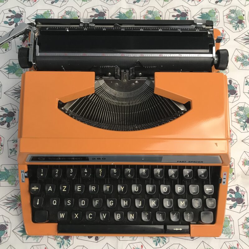 machine à écrire silver reed 280