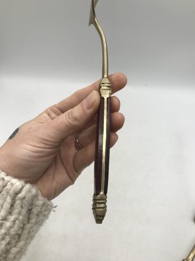 Ménagère complète en laiton et bois – Image 9