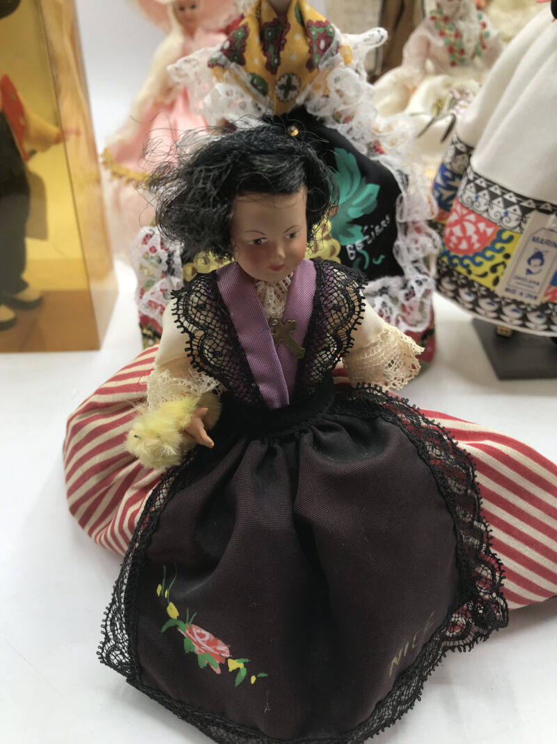 Lot 1 collection de poupées de voyage – Image 17