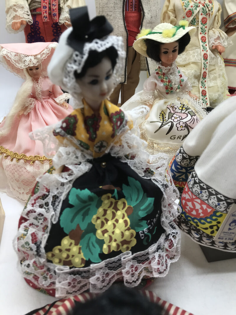 Lot 1 collection de poupées de voyage – Image 21