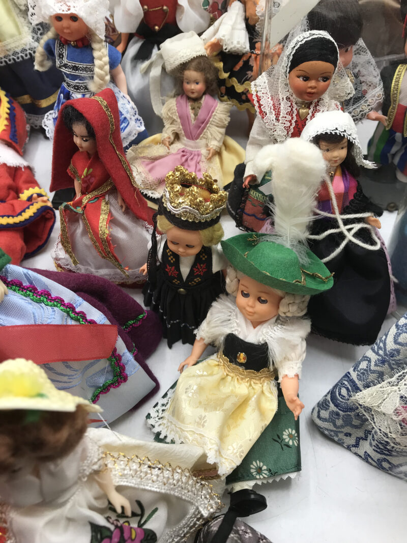 Lot 2 collection de poupées de voyage – Image 7