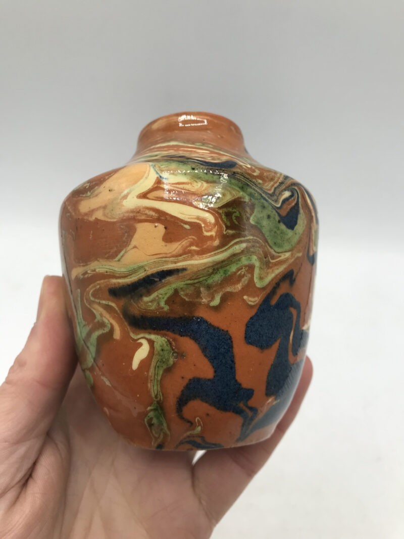 Petit vase Savoyard en terre – Image 7