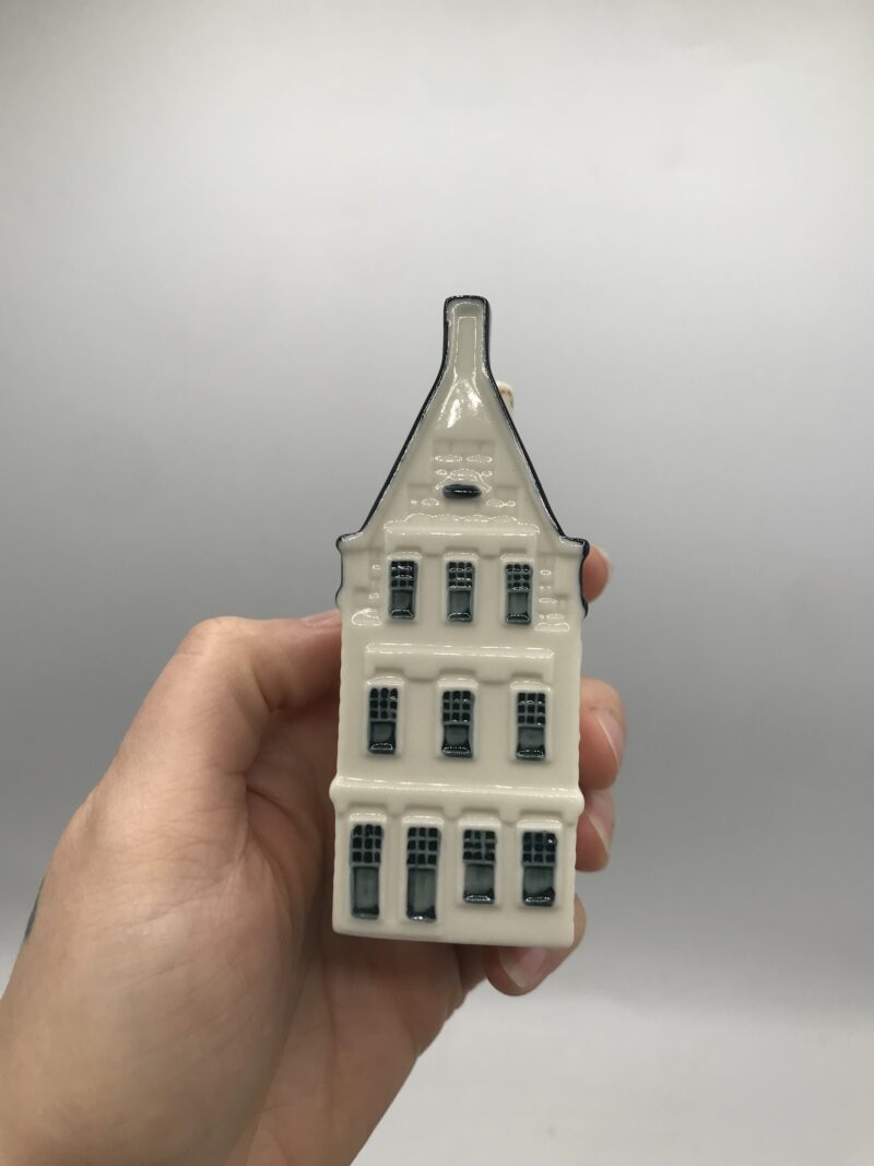 11 maisons miniatures KLM houses – Image 6